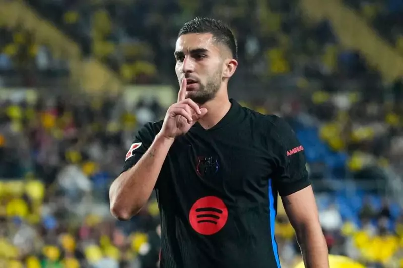 فيران توريس: التزامي مع برشلونة ورغبتي في اللعب بجوار نيكو ويليامز