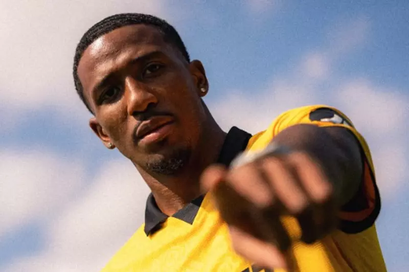 وولفرهامبتون يضم جاكسون تشاتشوا كأسرع لاعب للدوري الإيطالي